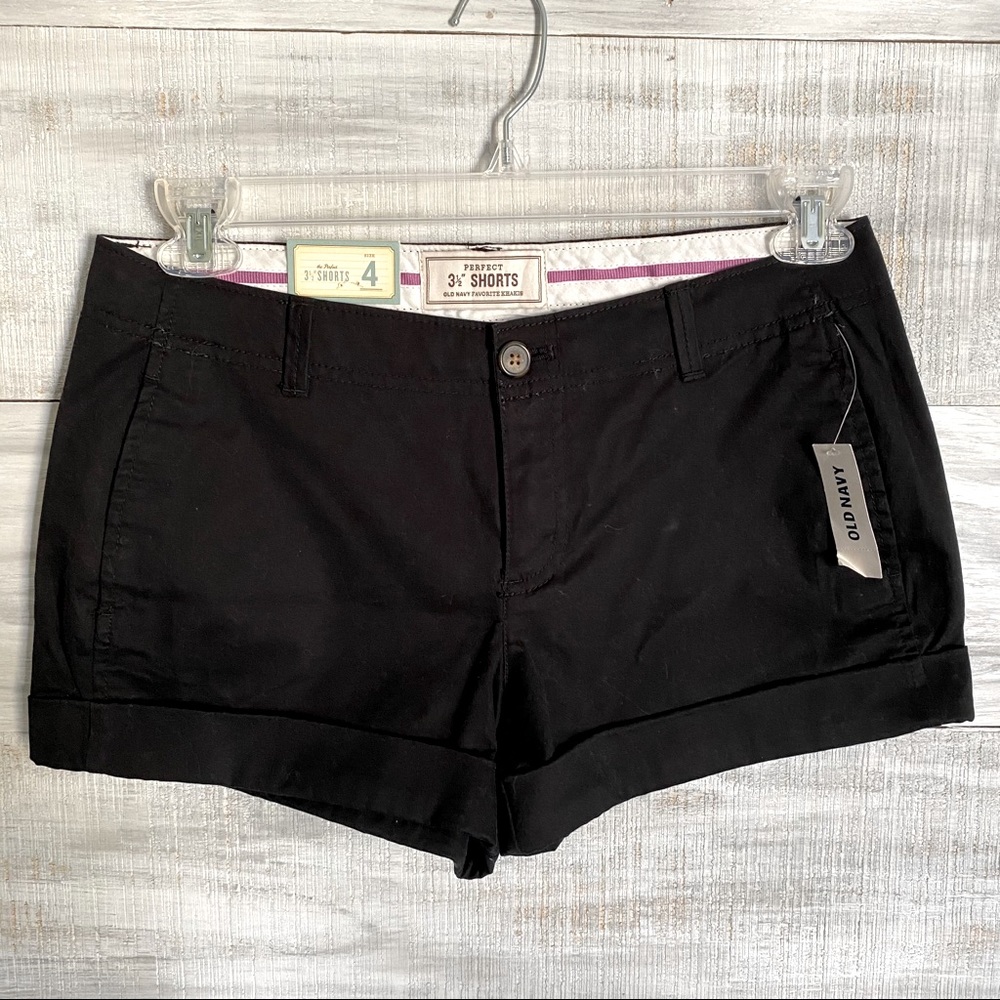 Old Navy Shorts. NWT.